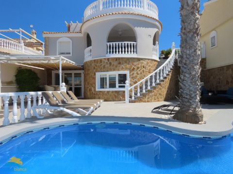 Villa Te huur korte termijn in Gran Alacant